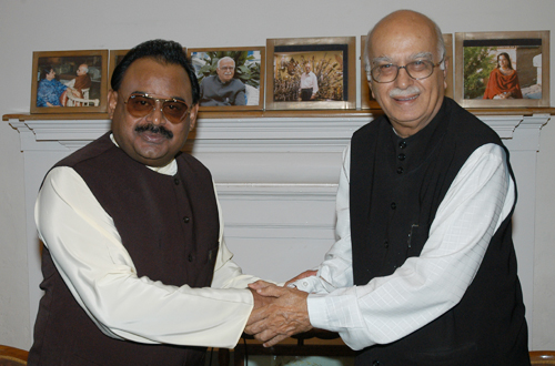 Mr.-Altaf-Hussain-and-L-K-Advani.jpg