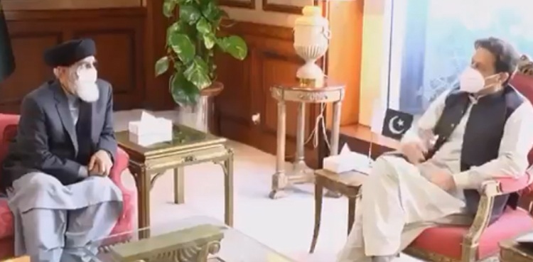 PM-Imran-Khan-Gulbuddin-Hekmatyar-2.jpg